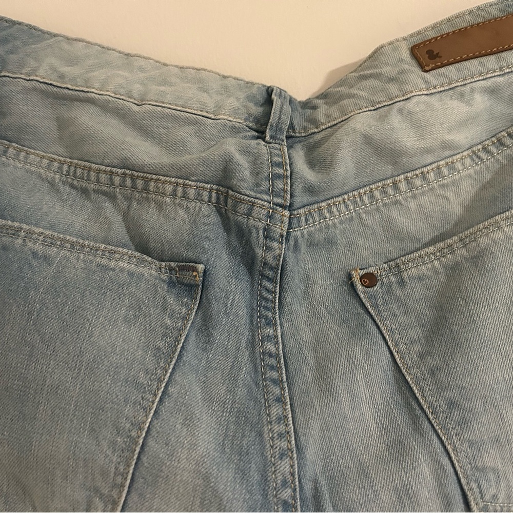 H&M Blue Straight Jeans with Relaxed Fit - Picture 4 of 5
